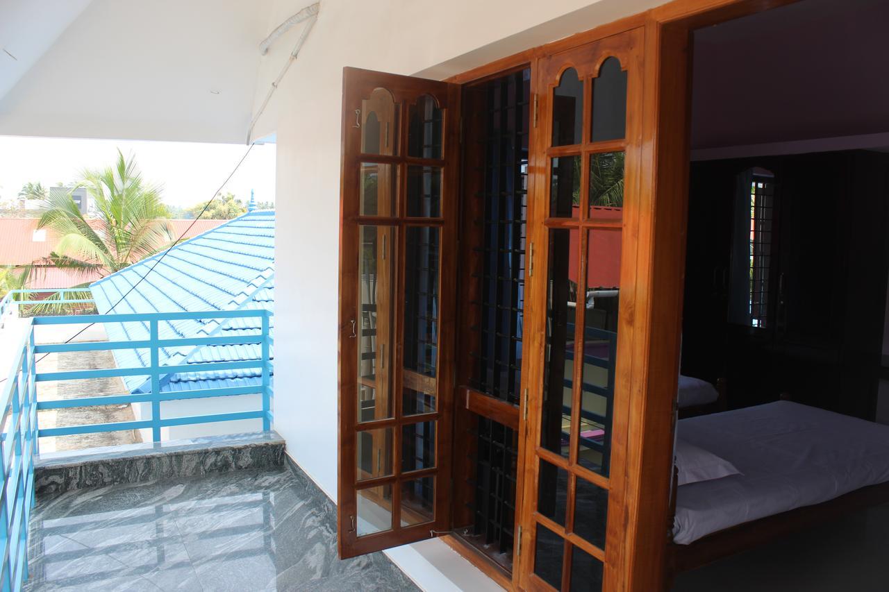 טריואנדרום Puthenchirayil Homestay מראה חיצוני תמונה